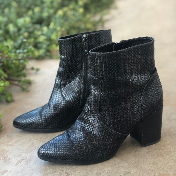 Blondo | Shoes | Blondo Tania Snakeskin 